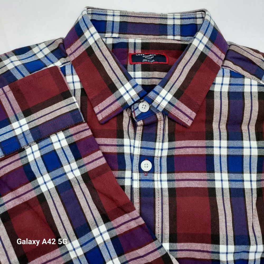 UNTUCKit Larson Flannel Red Plaid Slim Fit Button Down Shirt Mens Medium 41890